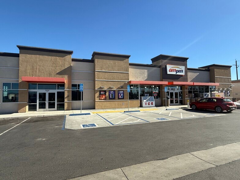 Primary Photo Of 30050-30056 County Road 8, Dunnigan Service Station For Lease