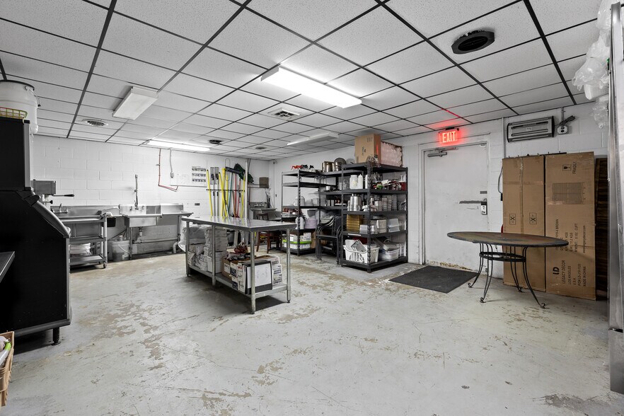 More Photos Of 8855 Dayton Pike, Soddy Daisy Restaurant For Lease