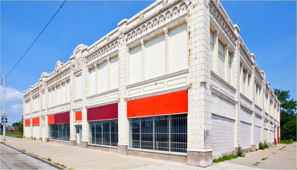 More Photos Of 8300 Woodward Ave, Detroit General Retail For Sale