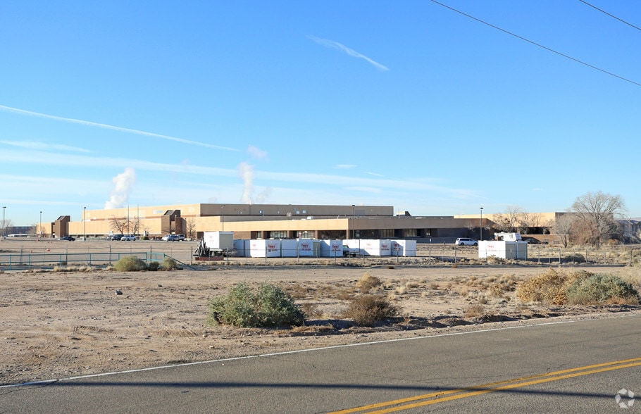 Primary Photo Of 9201 S Pan American Fwy NE, Albuquerque Manufacturing For Sale