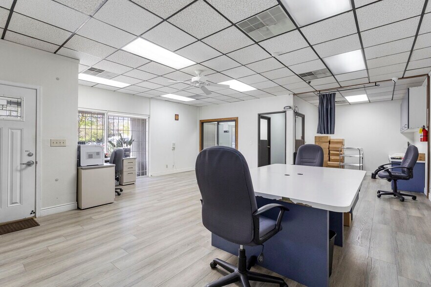 More Photos Of 706 N Diamond Bar Blvd, Diamond Bar Office For Sale