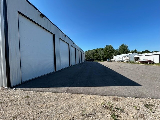 More Photos Of 8597 Bingham Rd, Traverse City Warehouse For Sale