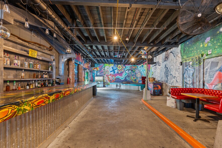 More Photos Of , Utica Unknown For Sale