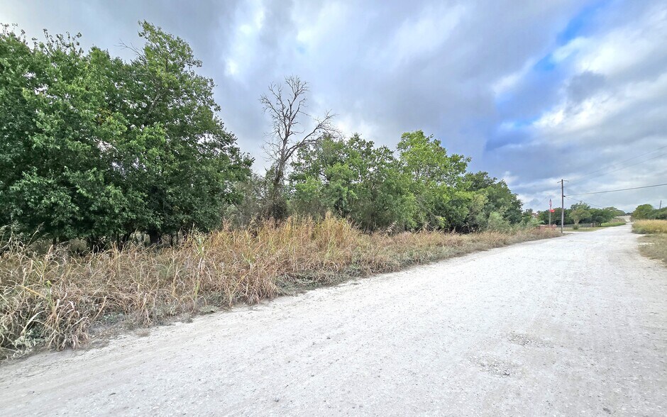 More Photos Of 301 Caney Creek rd, New Braunfels Land For Sale