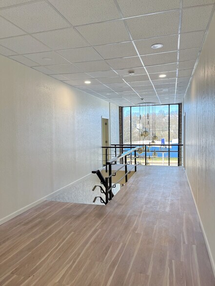 More Photos Of 400 Jefferson Ave, Washington Medical For Lease