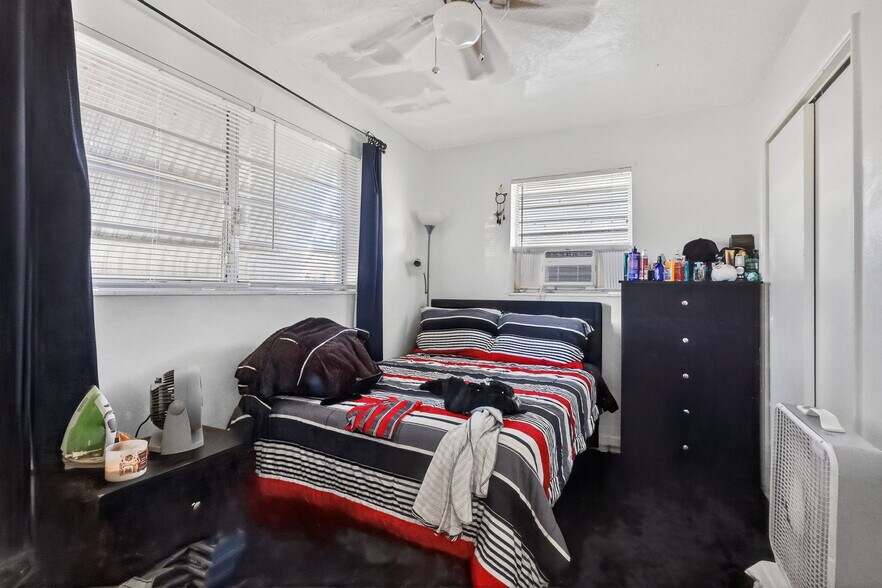 More Photos Of 411 Columbus Pky, Hollywood Apartments For Sale