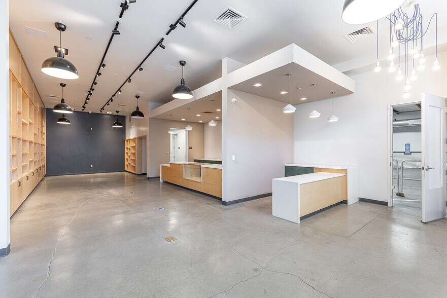 More Photos Of 4036 Montgomery Dr, Santa Rosa Warehouse For Lease