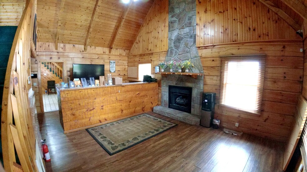 More Photos Of 739 Wears Valley Rd, Sevierville Office For Sale
