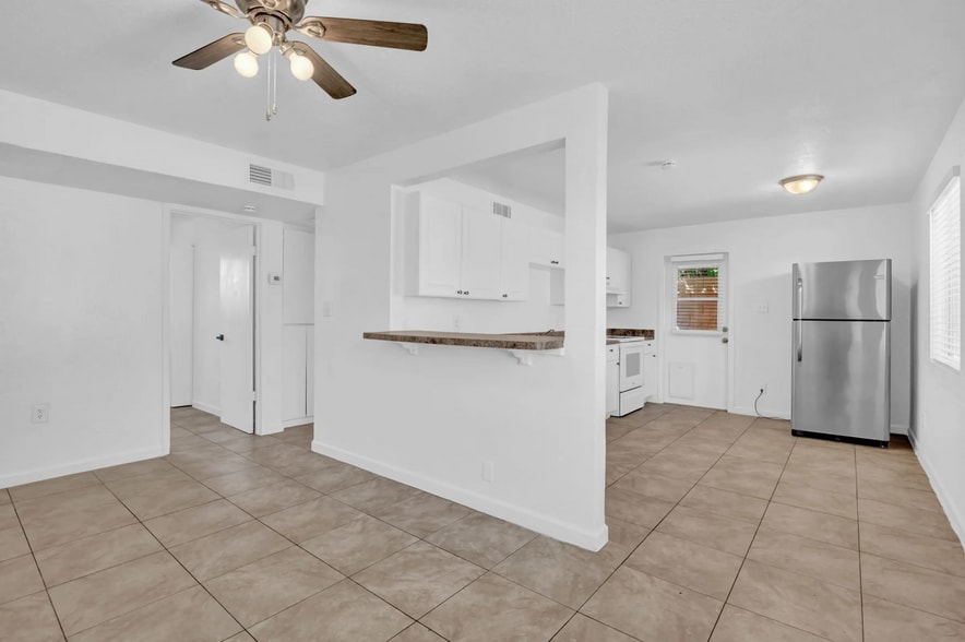 More Photos Of 510 N Horne, Mesa Apartments For Sale