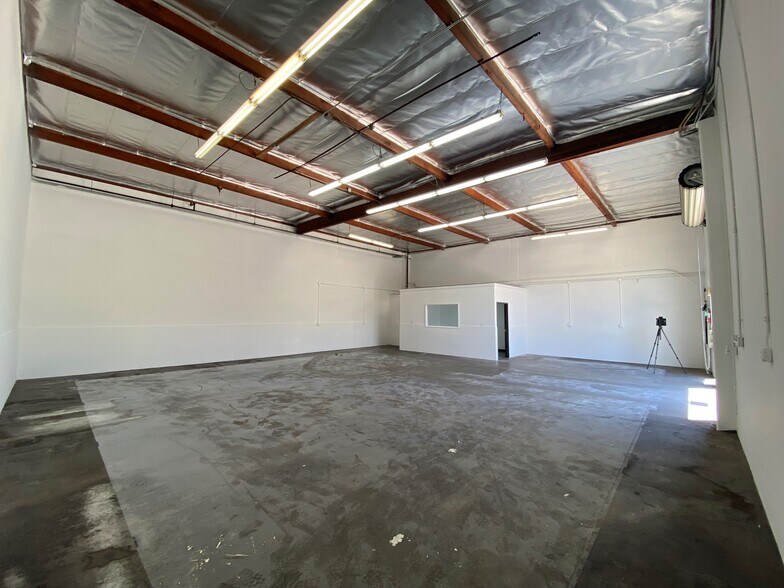 More Photos Of 1305-1339 Oregon Ave, Long Beach Warehouse For Lease