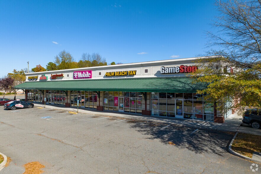 More Photos Of 1090 Virginia Center Pky, Glen Allen Unknown For Lease