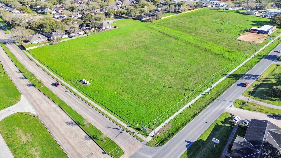 More Photos Of 0 Reading Rd, Rosenberg Land For Sale