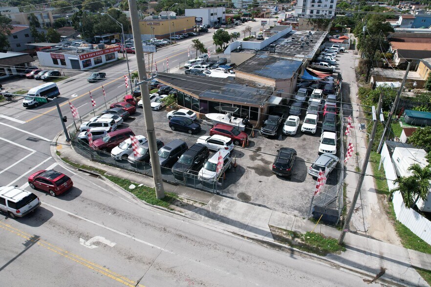 More Photos Of 595 E 9th St, Hialeah Auto Dealership For Sale
