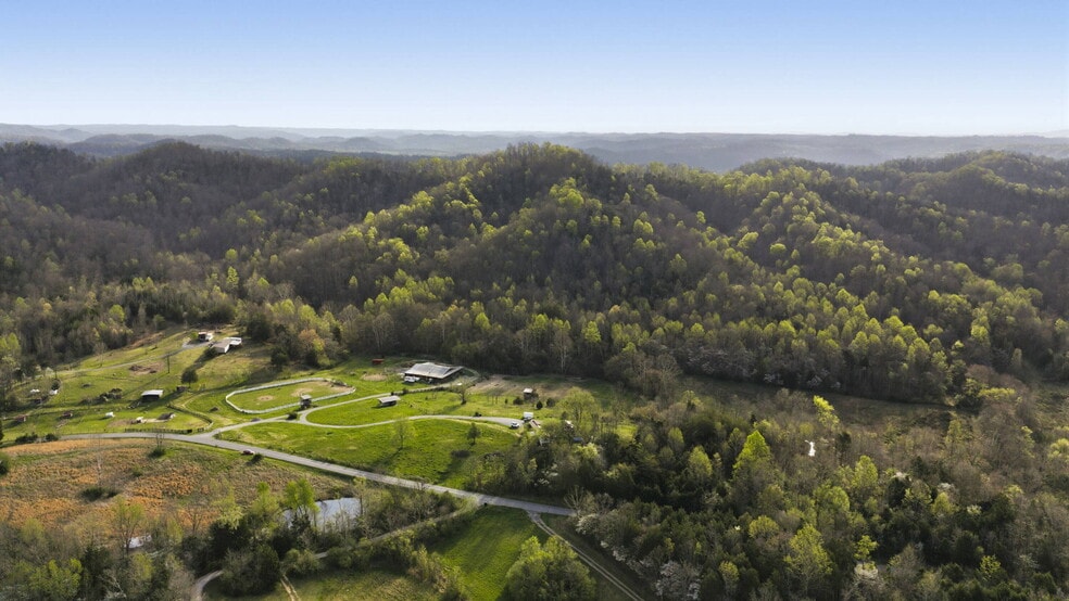 More Photos Of 3898 Lawson Bottom Rd, Burkesville Land For Sale