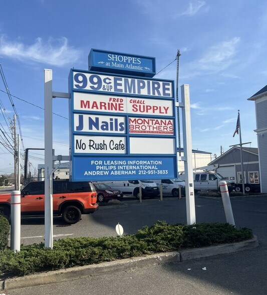 More Photos Of 391-403 S Main St, Freeport General Retail For Lease
