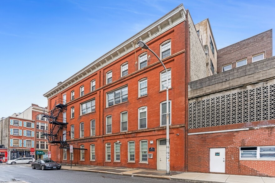More Photos Of 115 Chestnut St, Philadelphia Office For Lease