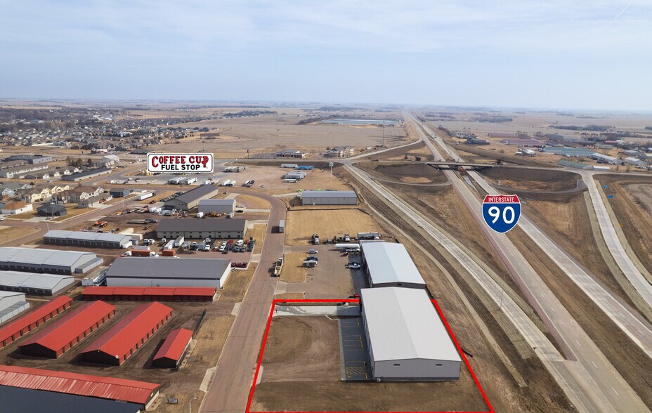 More Photos Of 1095 Ruud Trl, Hartford Industrial For Lease