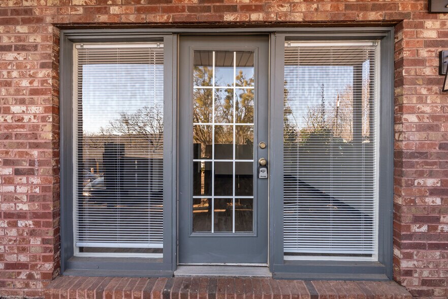 More Photos Of 1805 S Y St, Fort Smith Apartments For Sale