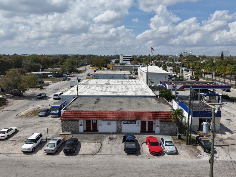 Primary Photo Of 16600-16606 NE 3rd Ave, North Miami Beach Office For Sale