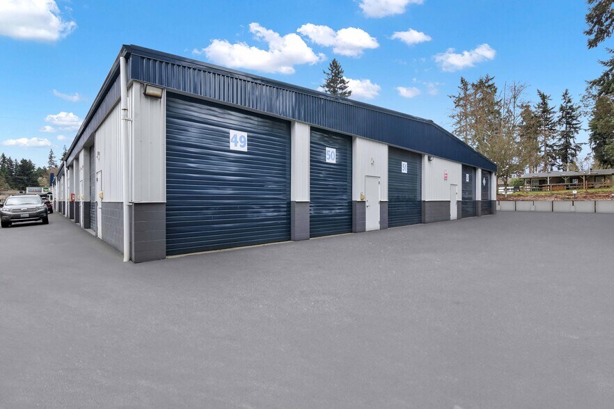 More Photos Of 14706 Meridian Ave E, Puyallup Self Storage For Lease