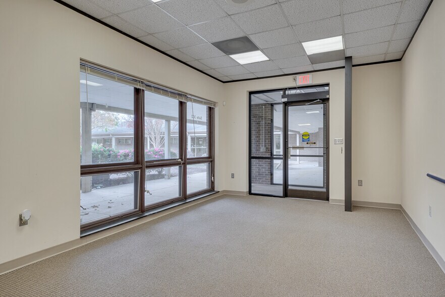 More Photos Of 2609 N Duke St, Durham Office For Lease