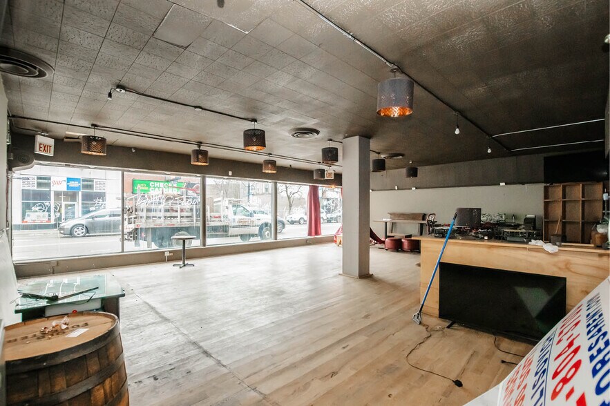 More Photos Of 2821-2823 N Milwaukee Ave, Chicago Storefront For Sale