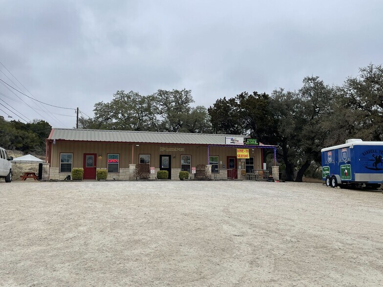 More Photos Of 10151 State Highway 16 S, Pipe Creek Office Residential For Sale