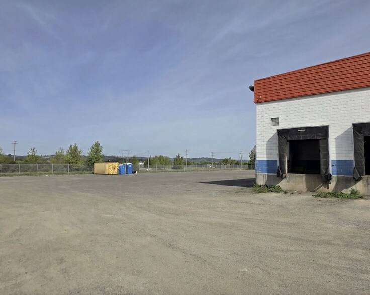 More Photos Of 9080 Penn Rd, Prince George Industrial For Lease