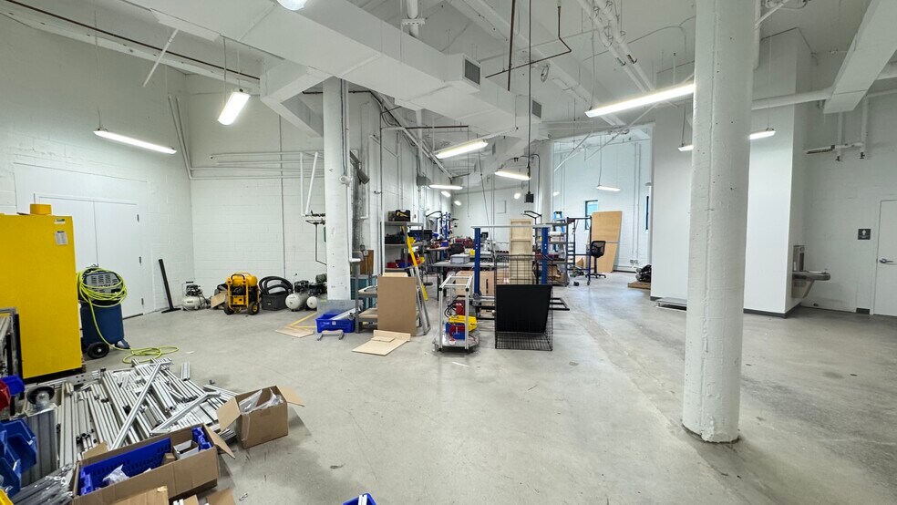 More Photos Of 100 Cambridge St, Charlestown Light Manufacturing For Lease