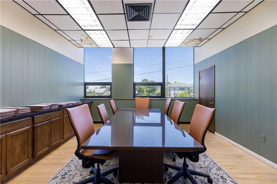 More Photos Of 735 Allens Ave, Providence Manufacturing For Sale