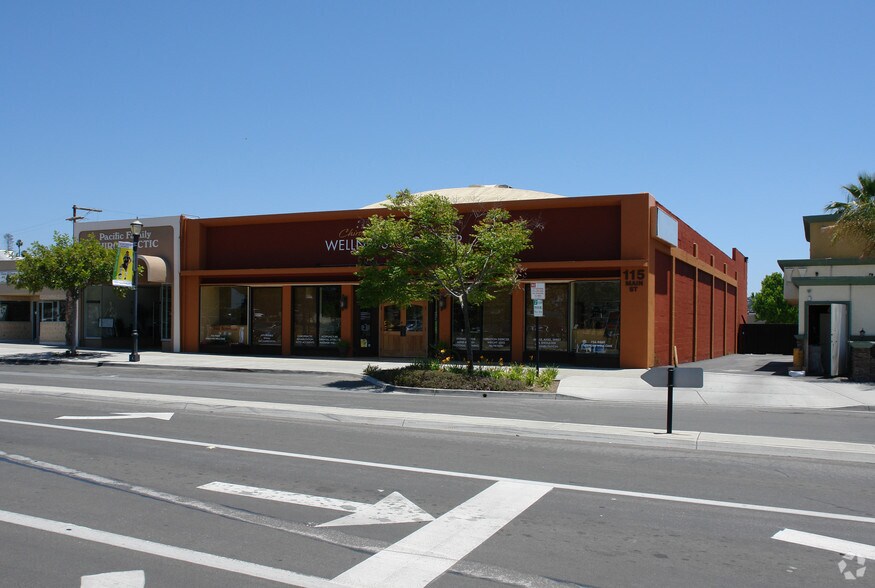 More Photos Of 115 Main St, Vista Storefront Retail Office For Lease