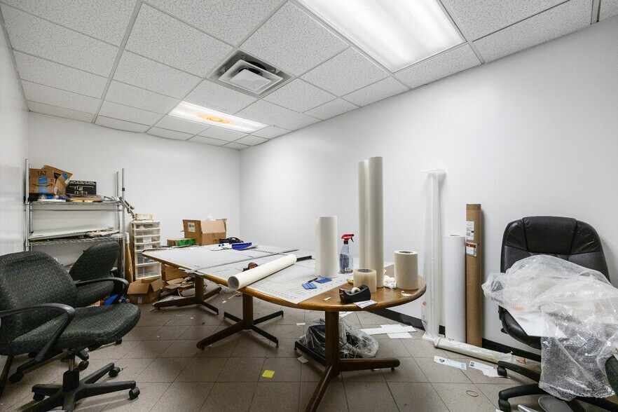 More Photos Of 38-56 11th Street, Long Island City Industrial For Sale