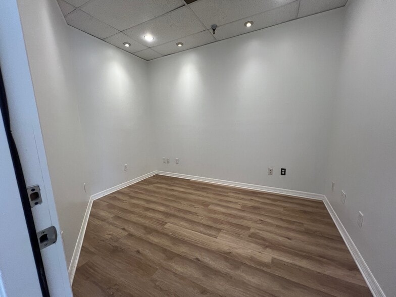 More Photos Of 1465 S Fort Harrison Ave, Clearwater Office For Lease