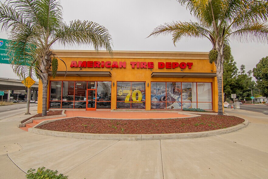 Primary Photo Of 11501 Jefferson Blvd, Culver City Freestanding For Sale