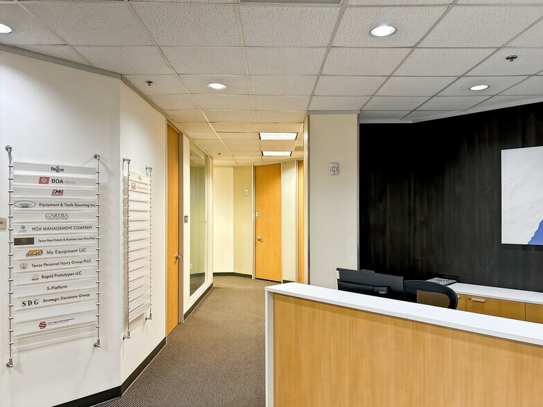 More Photos Of 1400 Broadfield Blvd, Houston Coworking Space