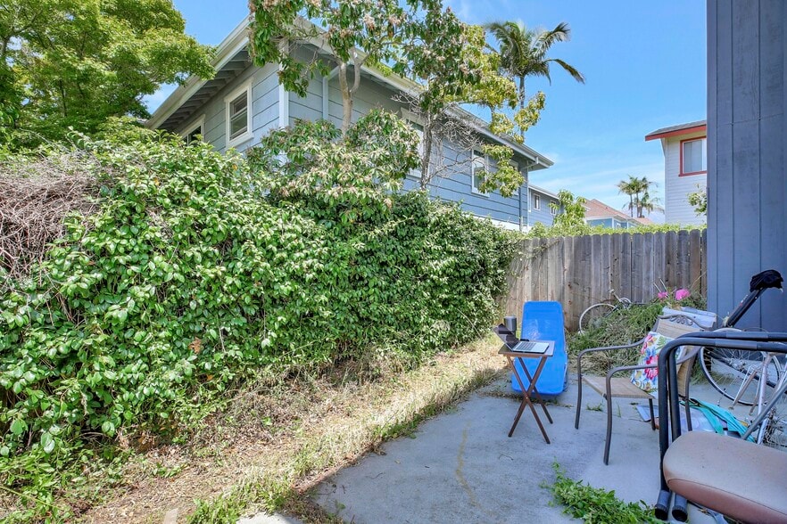 More Photos Of 316 W Valerio St, Santa Barbara Apartments For Sale