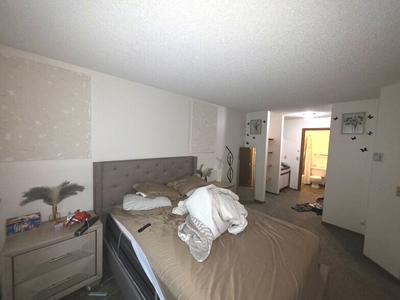 More Photos Of 835 Driftwood Dr, Saint Cloud Apartments For Sale