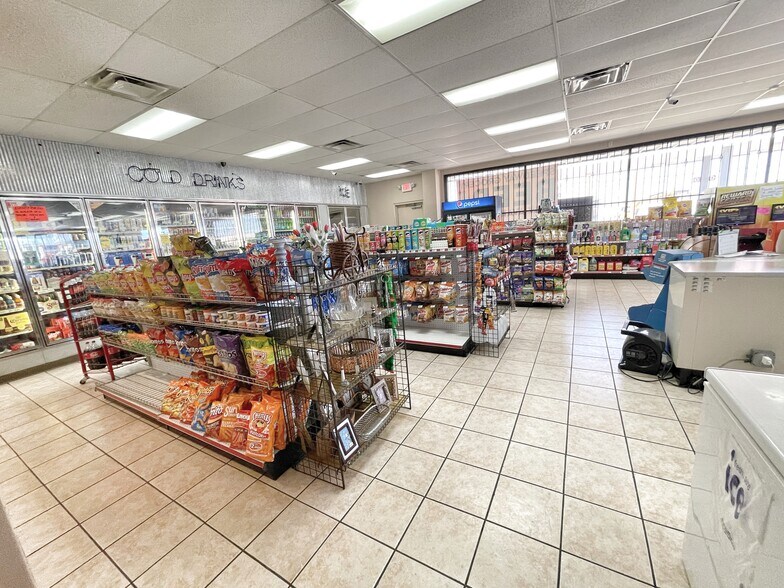 More Photos Of 601-605 E Emma Ave, Springdale Convenience Store For Sale