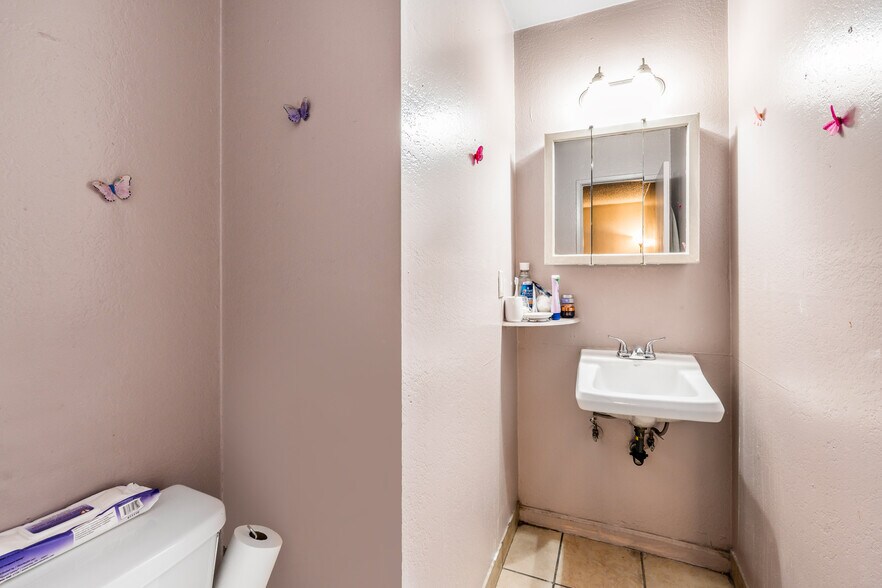 More Photos Of 14811 Parthenia St, Panorama City Apartments For Sale