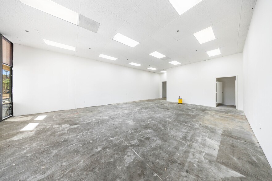 More Photos Of 20021-20025 Lake Forest Dr, Lake Forest Unknown For Lease