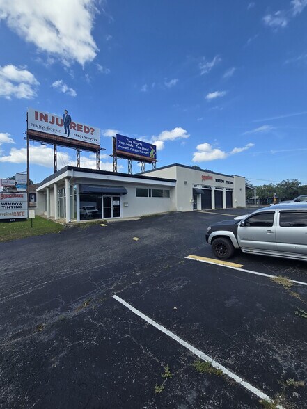 More Photos Of 897 N Monroe St, Tallahassee Auto Repair For Sale