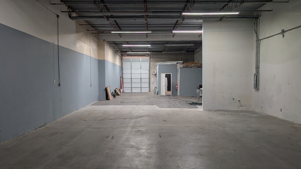 More Photos Of 5233 IH 37, Corpus Christi Unknown For Lease