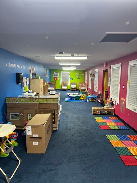 More Photos Of 2605 Campbellton Rd SW, Atlanta Daycare Center For Sale