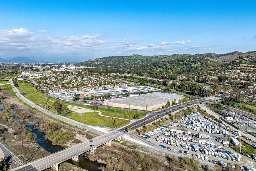 More Photos Of 9935 Beverly Blvd, Pico Rivera Distribution For Lease