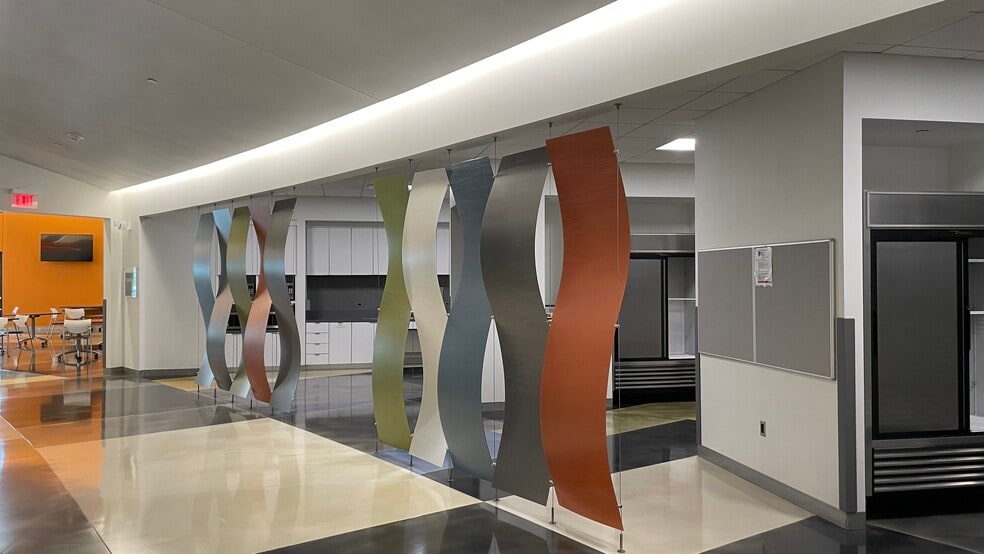 More Photos Of 501 Ronda Ct, North Huntingdon Office For Lease