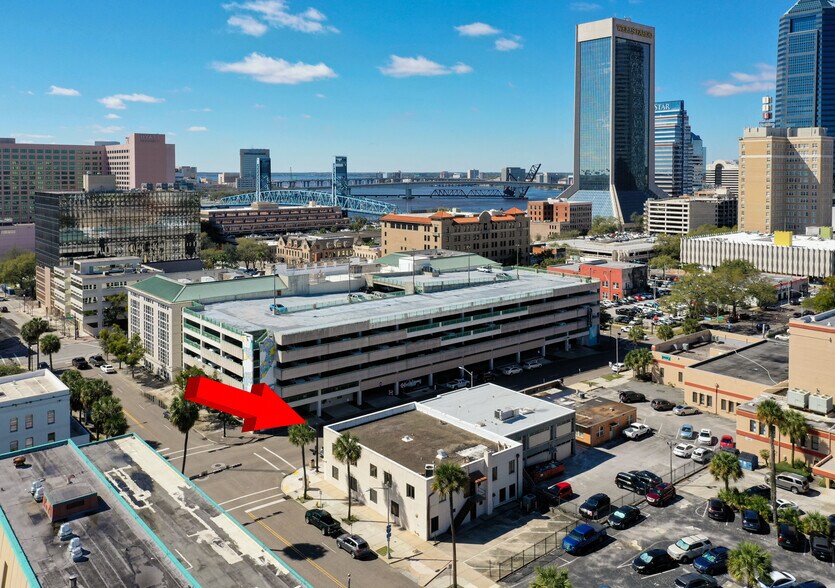 More Photos Of 245 E Adams St, Jacksonville Loft Creative Space For Lease