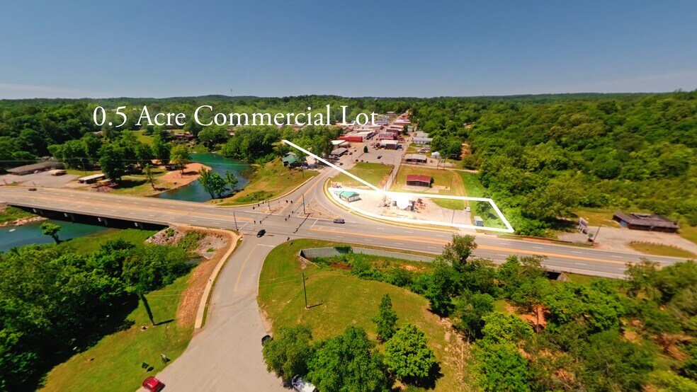 More Photos Of 15 Main St, Mammoth Spring Service Station For Sale
