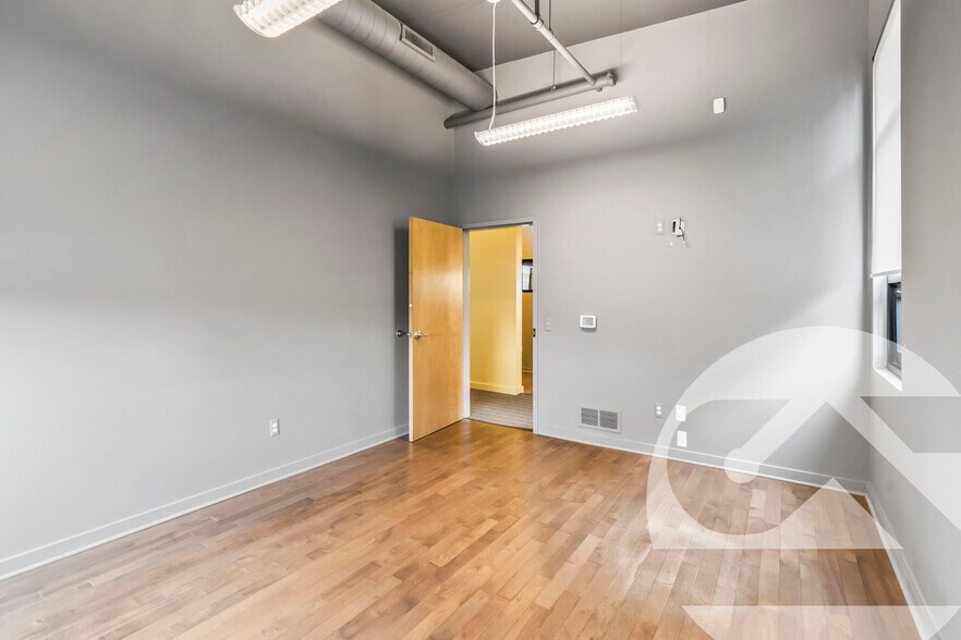 More Photos Of 512 N Main St, Royal Oak Storefront Retail Office For Sale