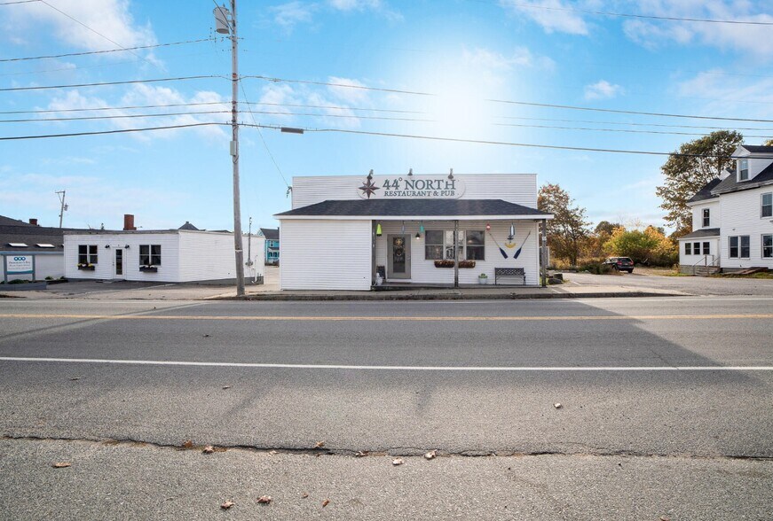 More Photos Of 17 Main St, Milbridge Restaurant For Sale