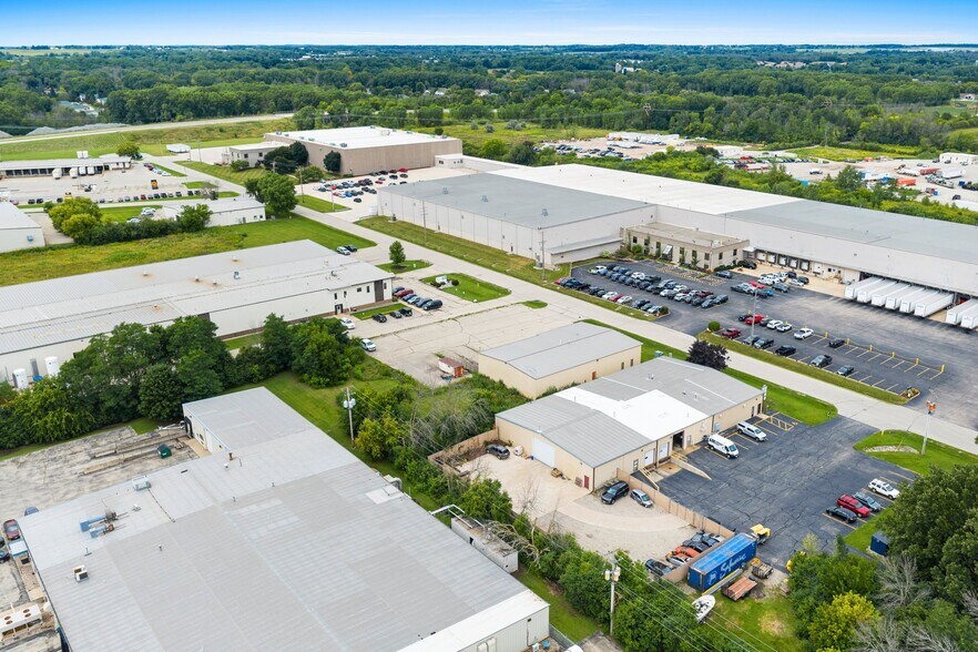 More Photos Of 1373 Kimberly Dr, Neenah Flex For Sale